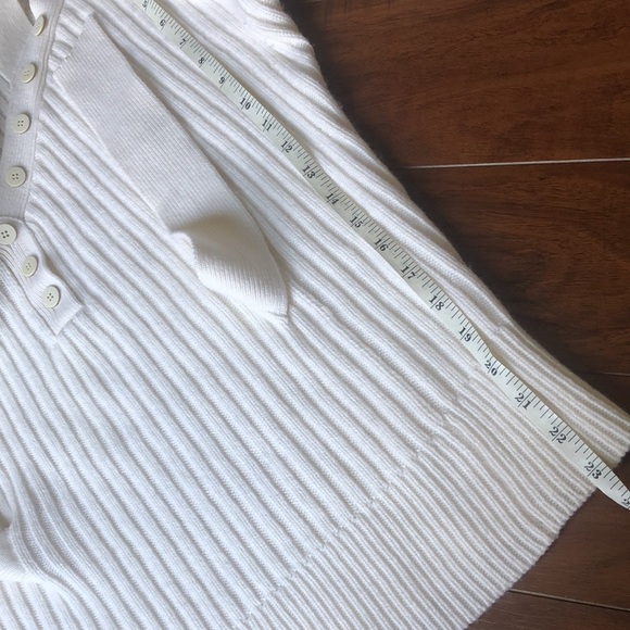 10 Crosby Derek Lam Knit Cold Shoulder Sweater - Picture 13 of 16